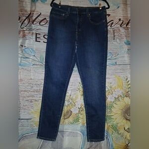 Stylish Women's Skinny Jeans in Deep Blue